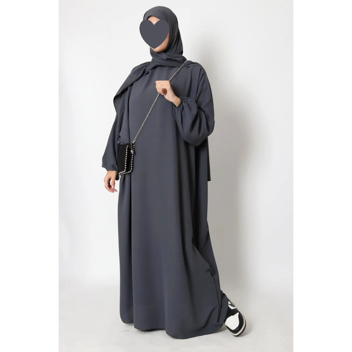 Abaya soie de Médine avec voile intégré – Taille unique – vue 4