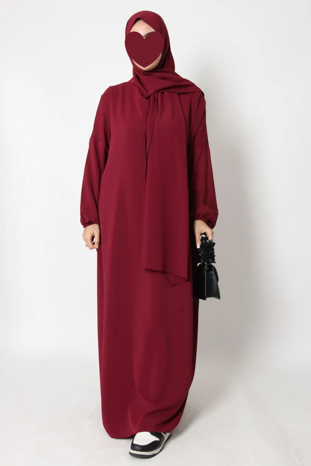 Abaya Soie de Médine avec voile intégré